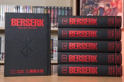 خرید مانگا Berserk Deluxe مانگا مانگا برزرک نسخه دلوکس به زبان انگلیسی